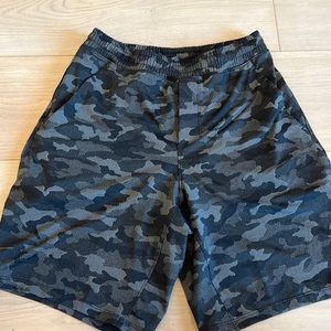 Mens Lululemon “camo”